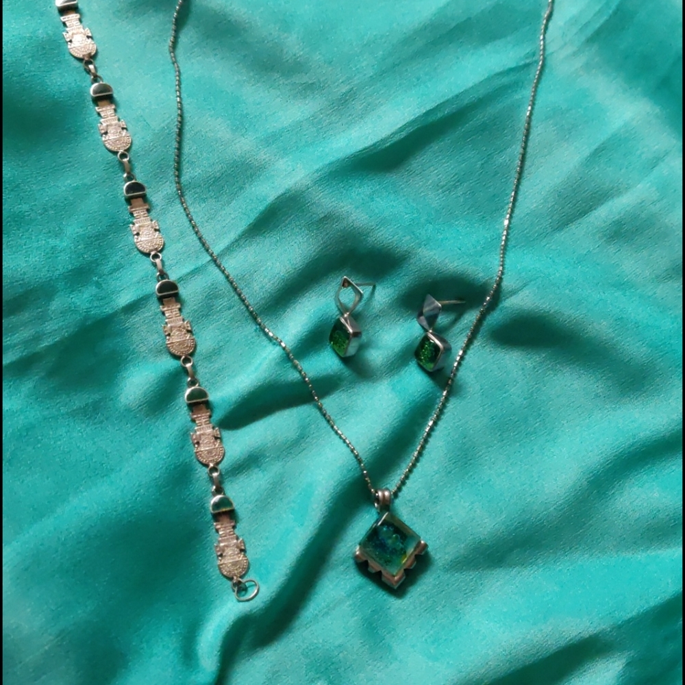 Sterling silver necklace & earrings & bracelet set